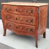 Old curved chest of drawers Louis XV style