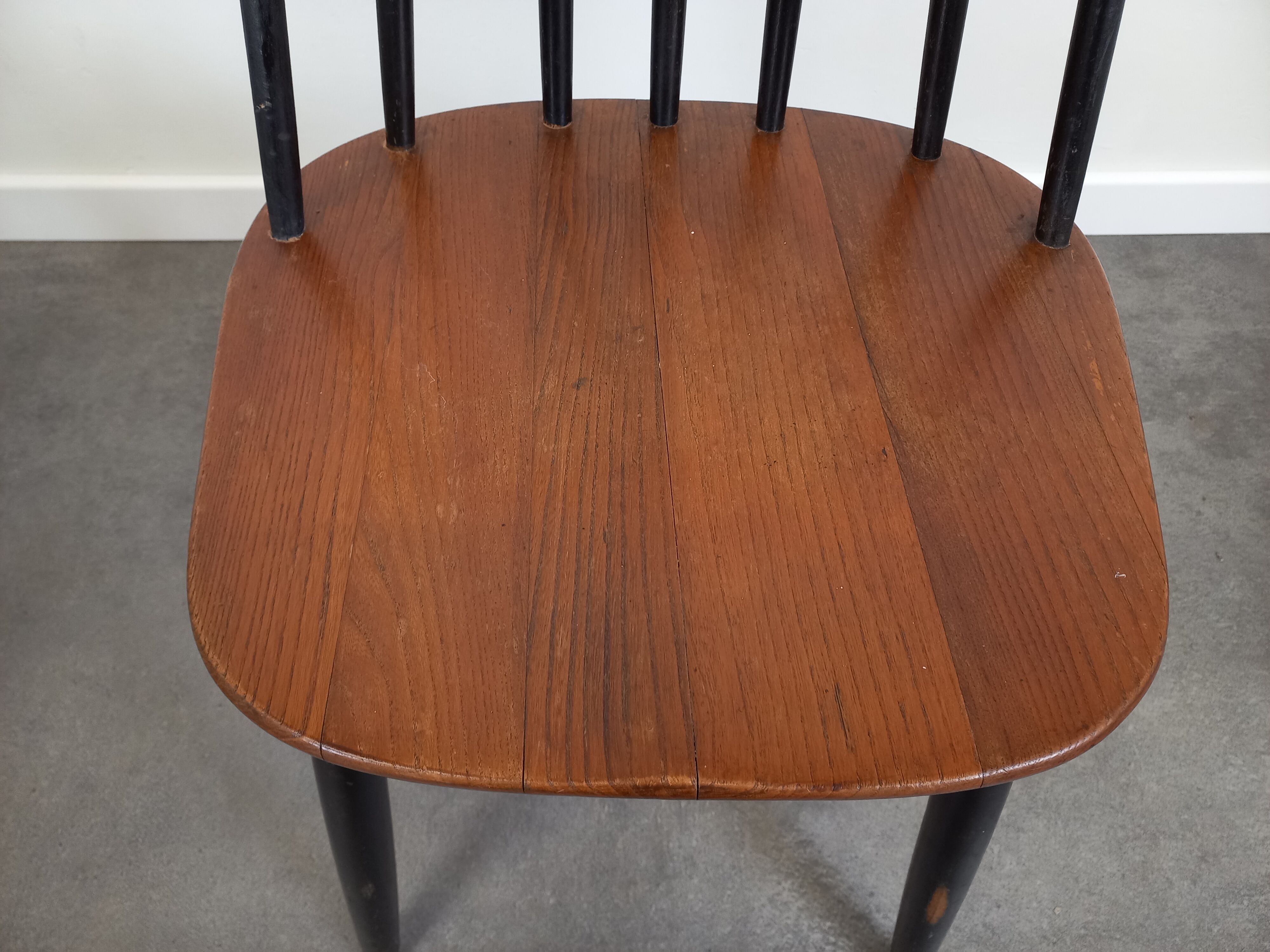 Pair of Scandinavian chairs