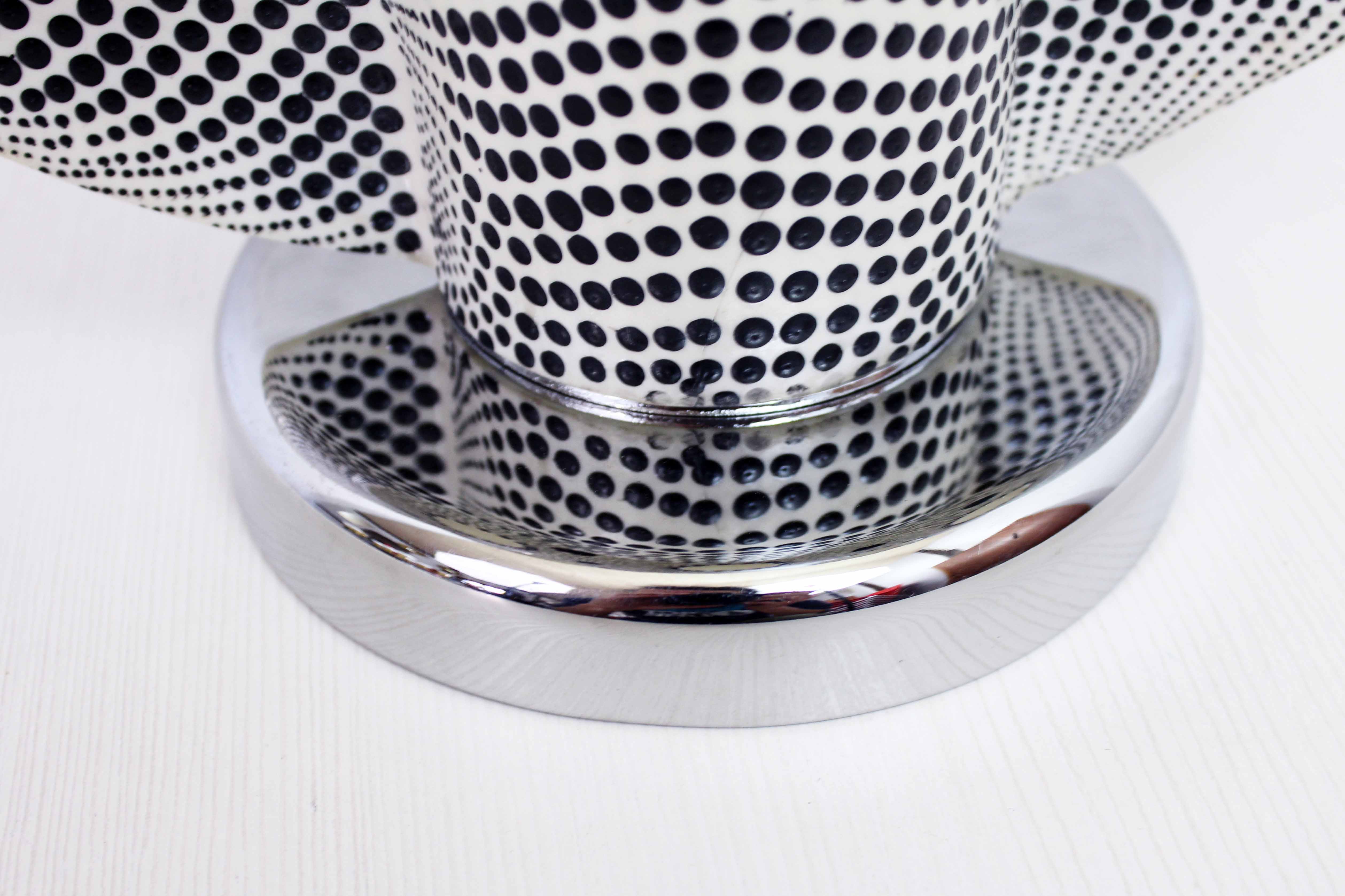 Table lamp space age