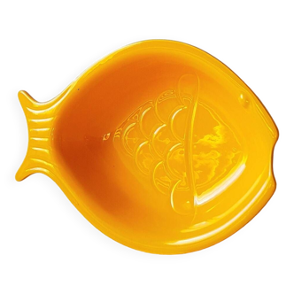 Ceramic fish dish from Brittany