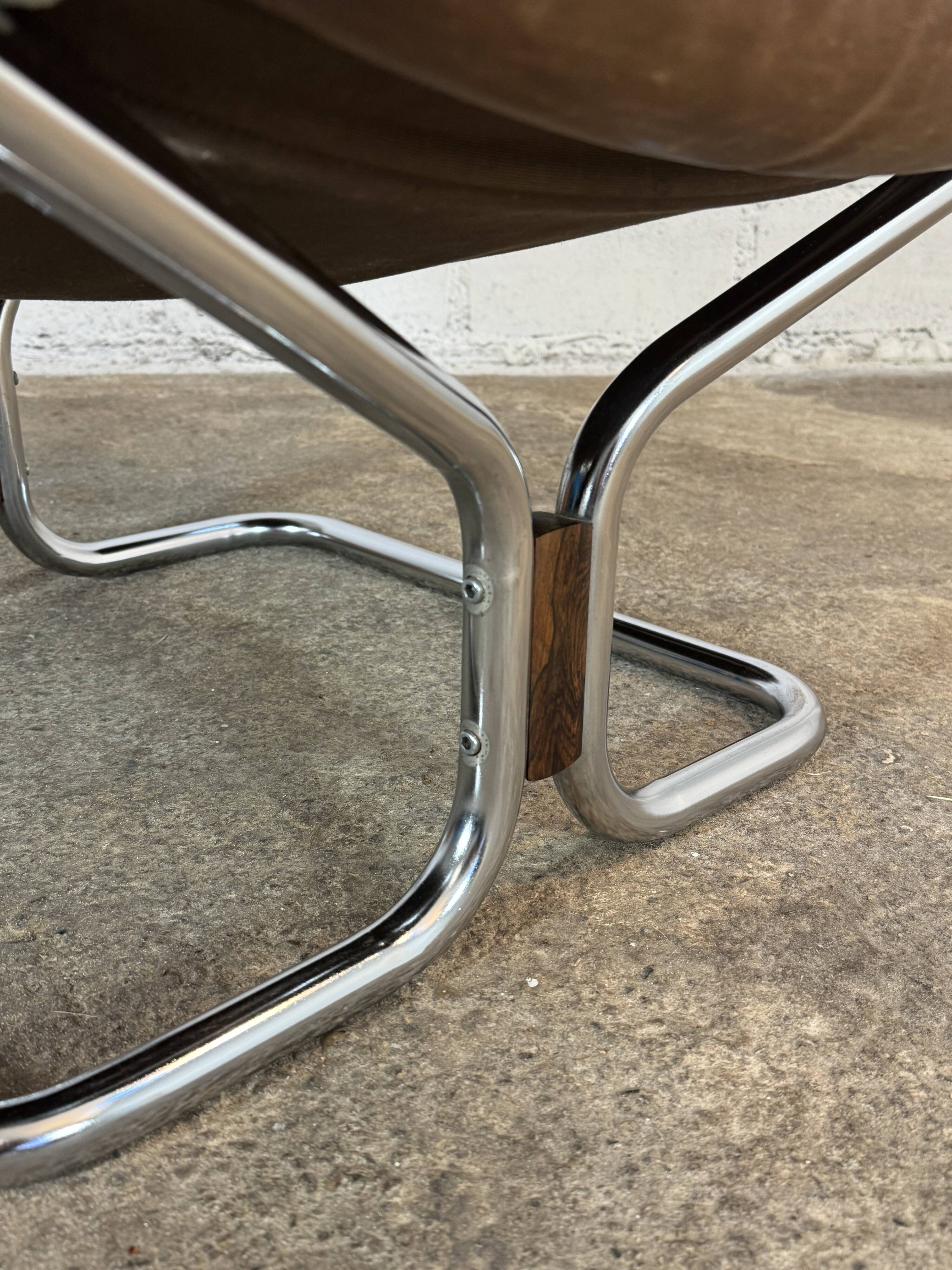 "Wing" leather armchair, Harald RELLING, 1980s