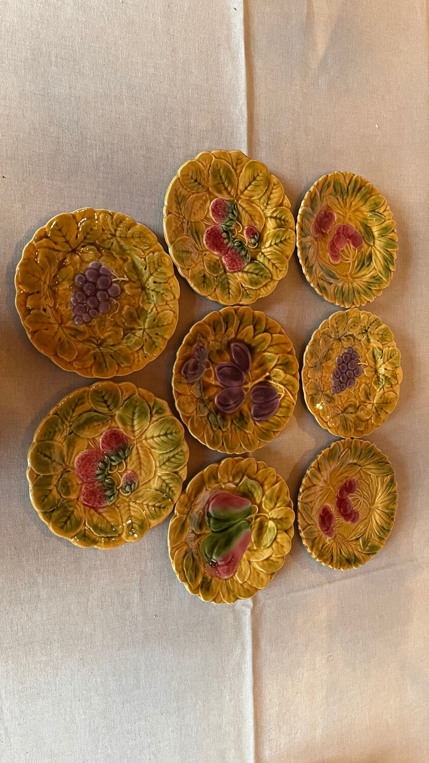 Set of 8 Sarreguemines barbotine dessert plates