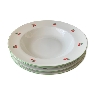 4 hollow white plates with cherry patterns
