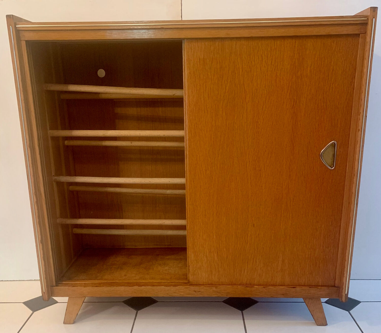 Vintage shoe cabinet feet compass