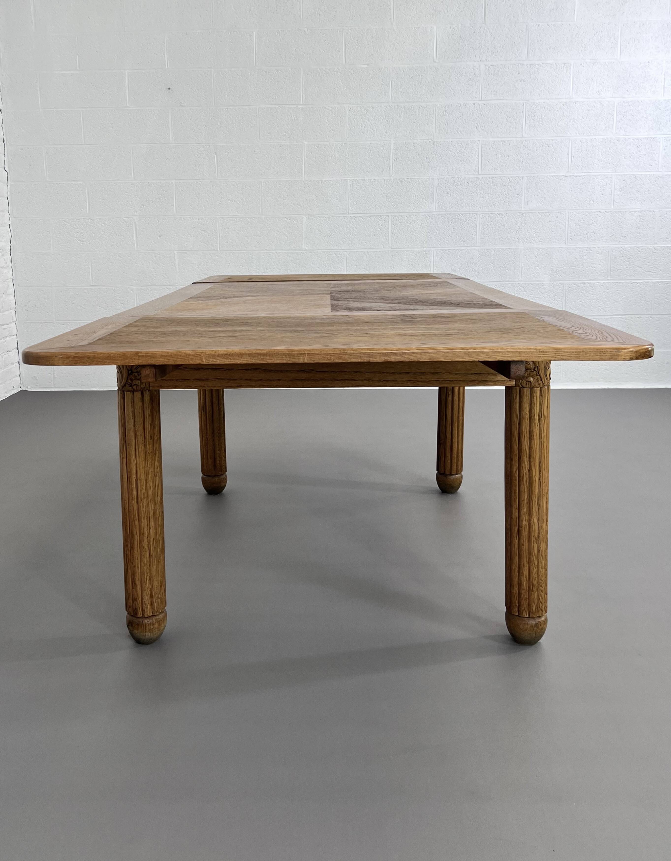 Rectangular dining table in oak and extendable early twentieth century