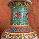20th century canton porcelain vase
