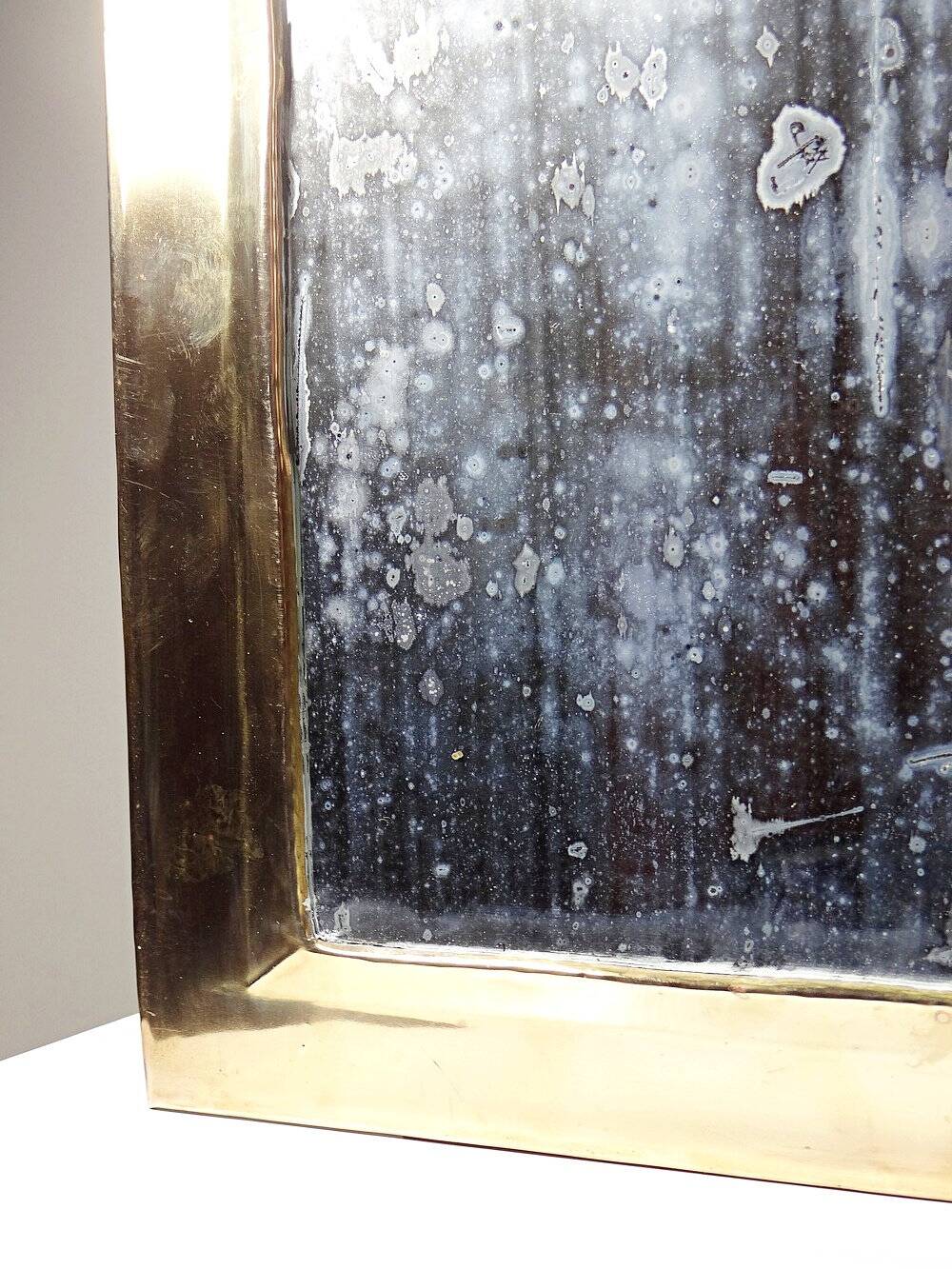 Large vintage Moroccan handcrafted wall mirror from the 1950s-70s, solid brass arch