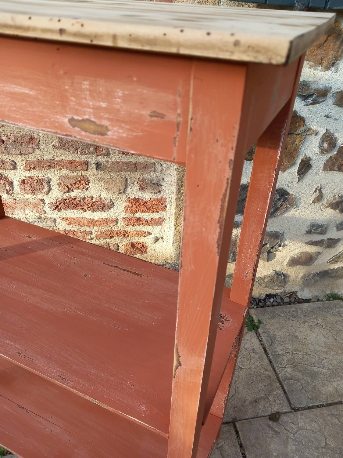 Old furniture/shelf on legs