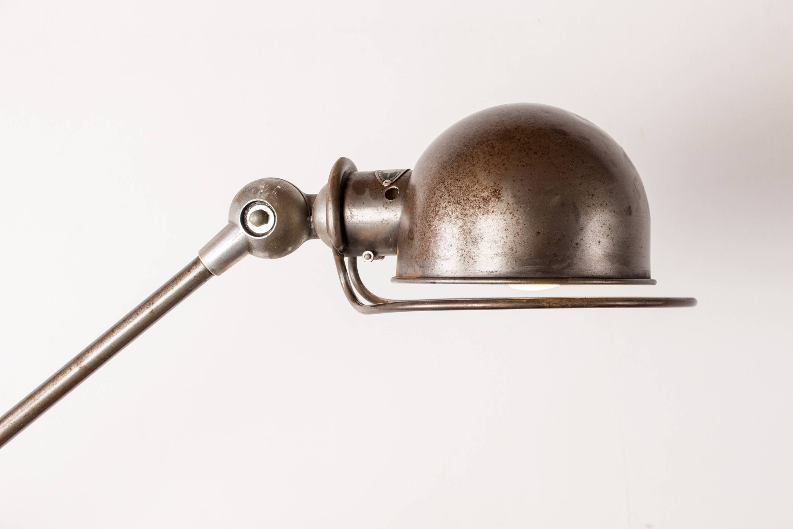 Metal desk lamp, Industrial style with two articulated arms by Jean-Louis Domecq for Jieldé.