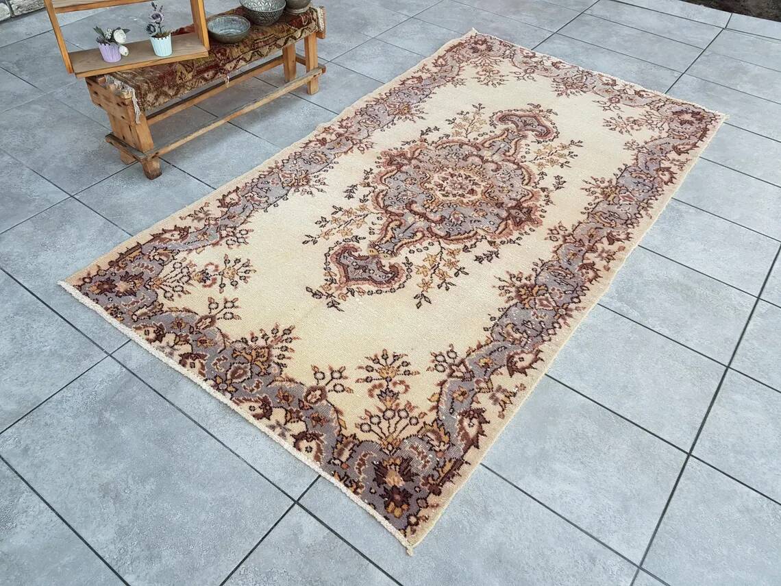 Decorative Turkish Area Vintage Rug skusku835