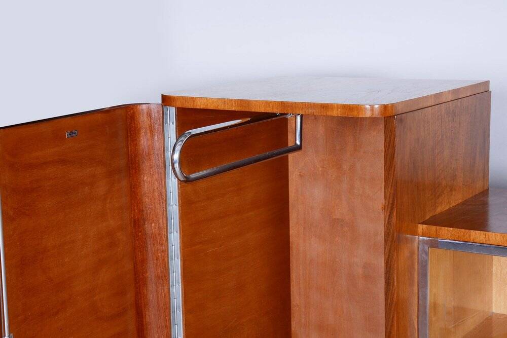 Bauhaus Czechia Sideboard in Walnut and Chrome-Plated Steel by Robert Slezak, 1930s