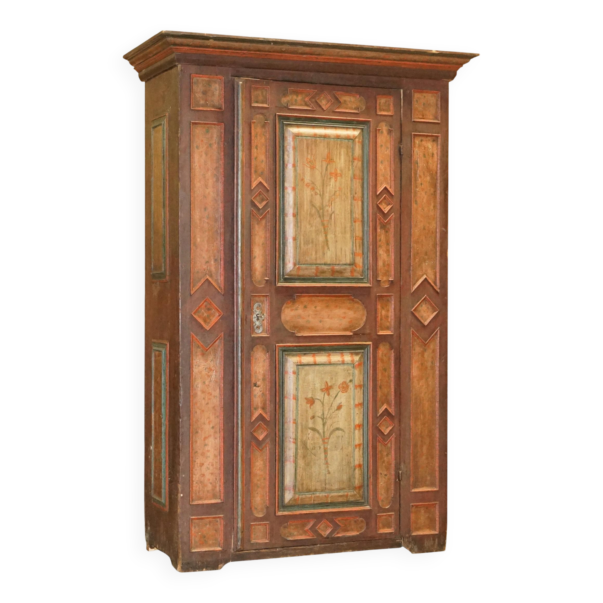Hand-painted armoire Sublime from around 1800 in oak.