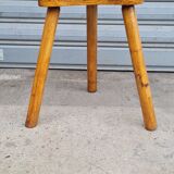 Tripod stool