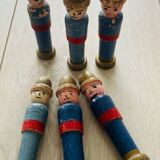 Set of 6 small soldiers