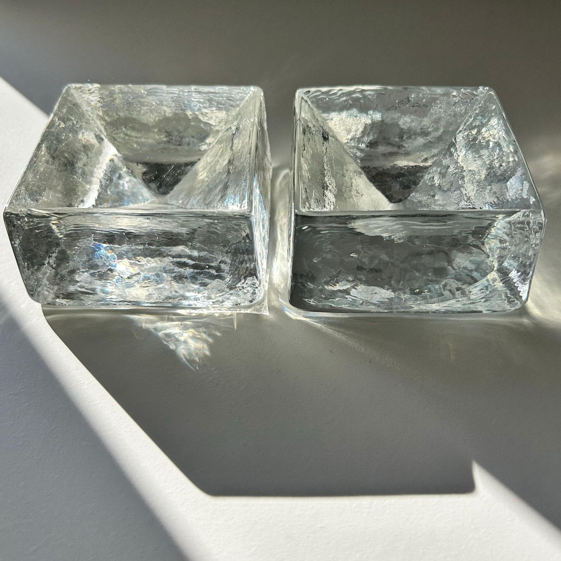 Paire de vide poches pavés de verre