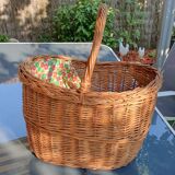 Ancien panier en osier ovale