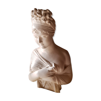 Buste femme demie nue