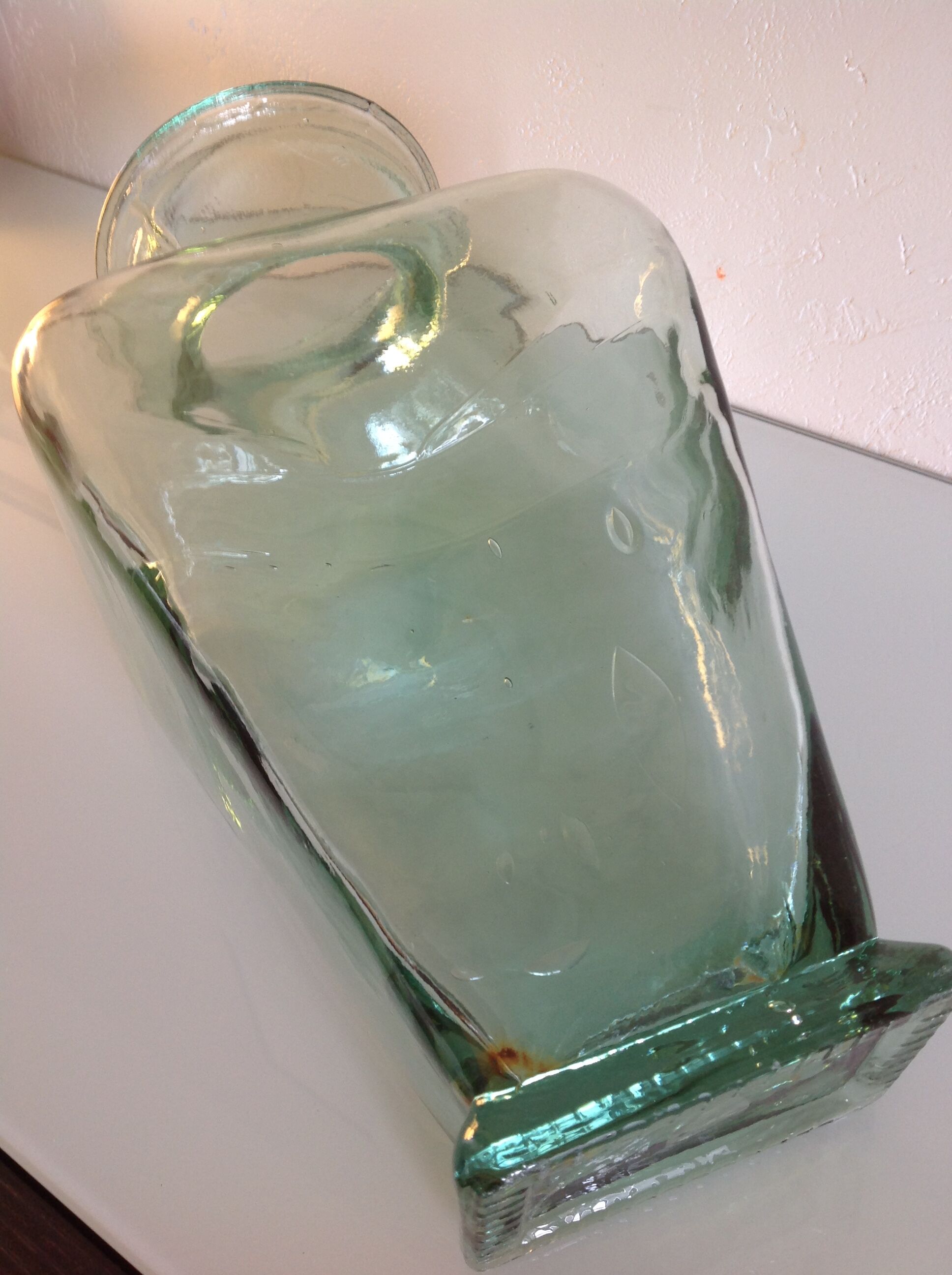 Trapeze vintage thick glass vase