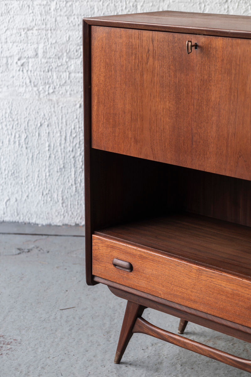 Cabinet by Louis van Teeffelen