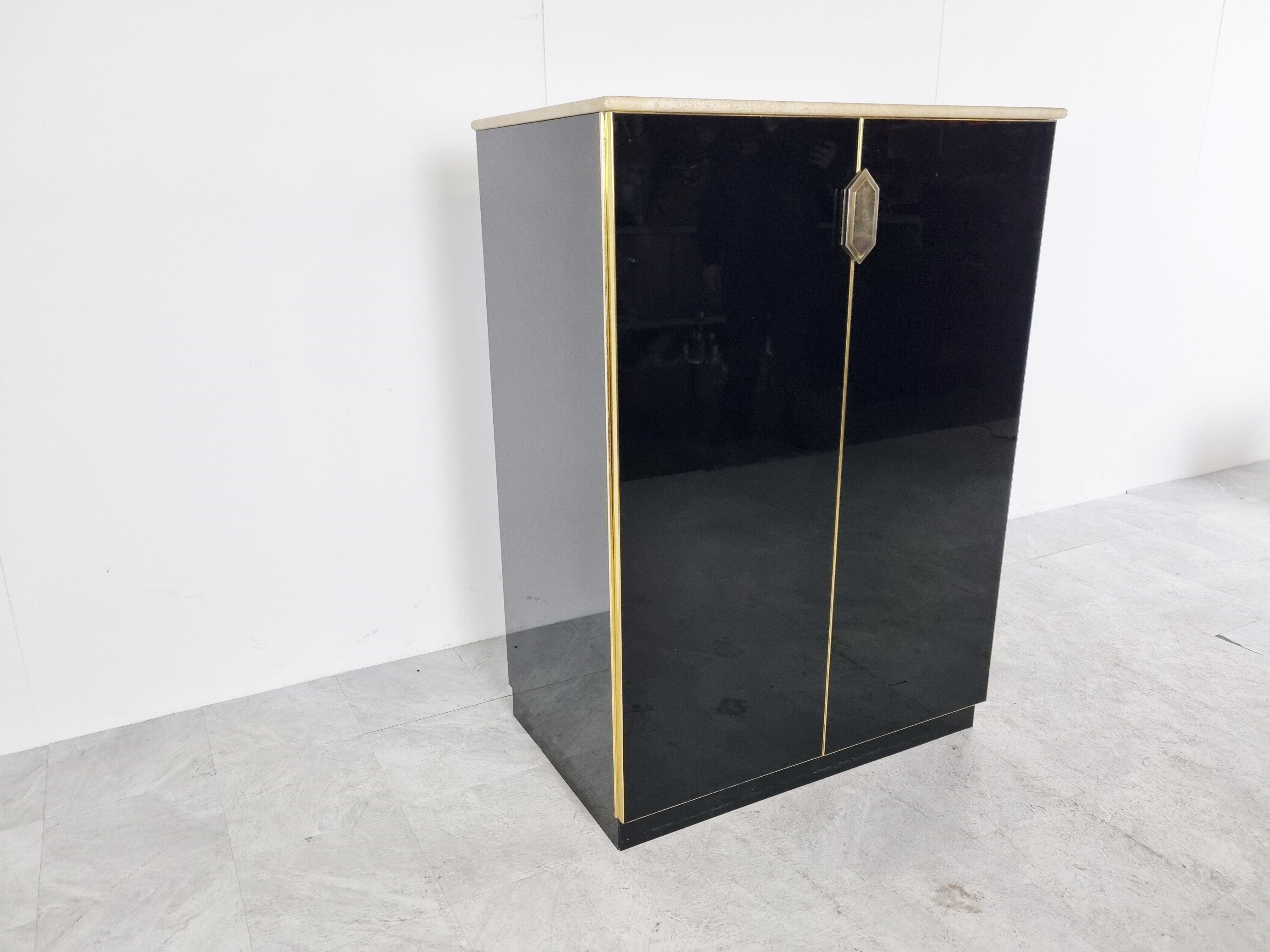 Bar en verre noir, années 1970