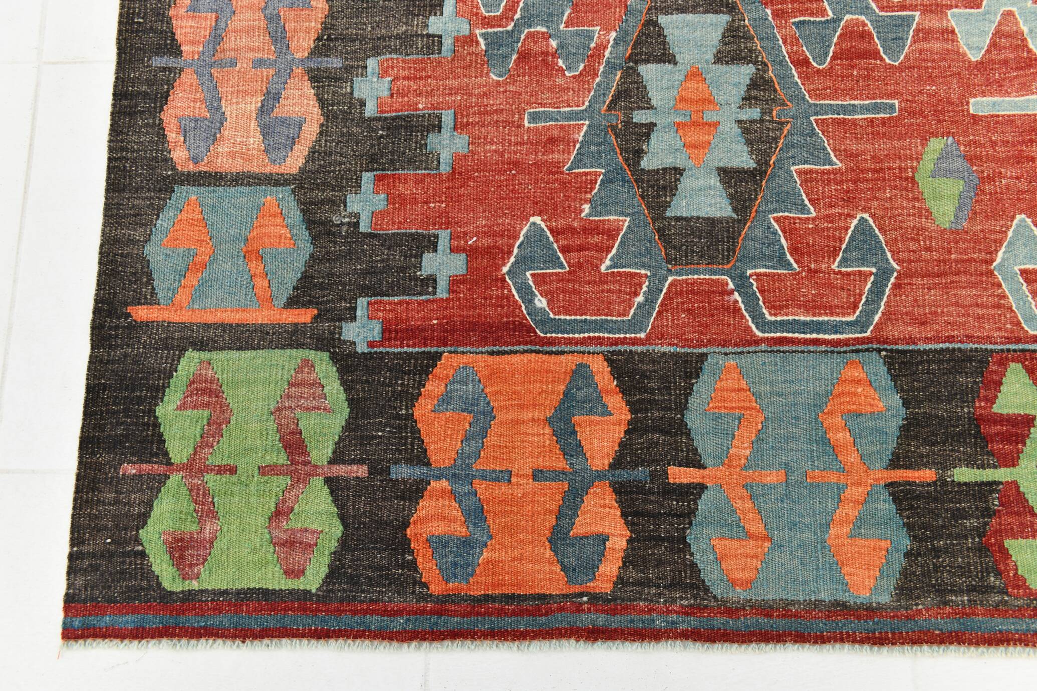 Tapis Kilim Vintage Rouge Motifs Géométriques Ethniques, 195x355 Cm