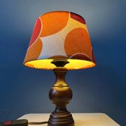 Lampe de table vintage Space Age avec abat-jour textile orange