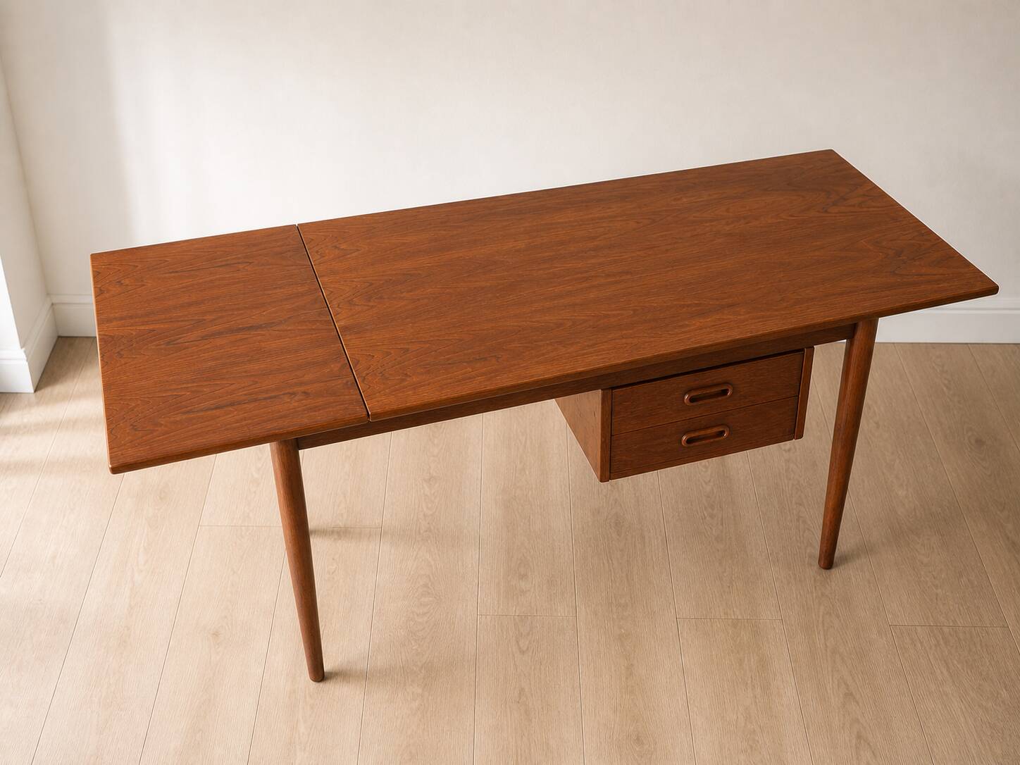 Bureau Arne Vodder pour H. Sigh & Sons Møbelfabrik ; Danemark, années 1960.
