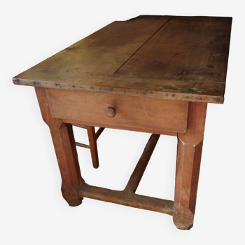 Cherry farmhouse table – xixth century