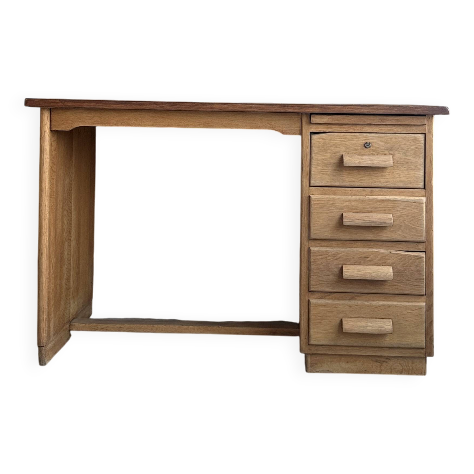Bureau demi-ministre rénové