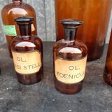 Lot of 8 pharmacy pots