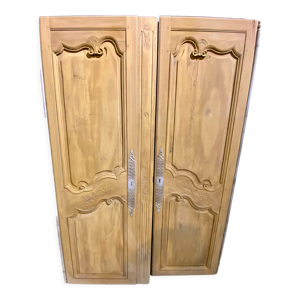 Portes en merisier aérogommées