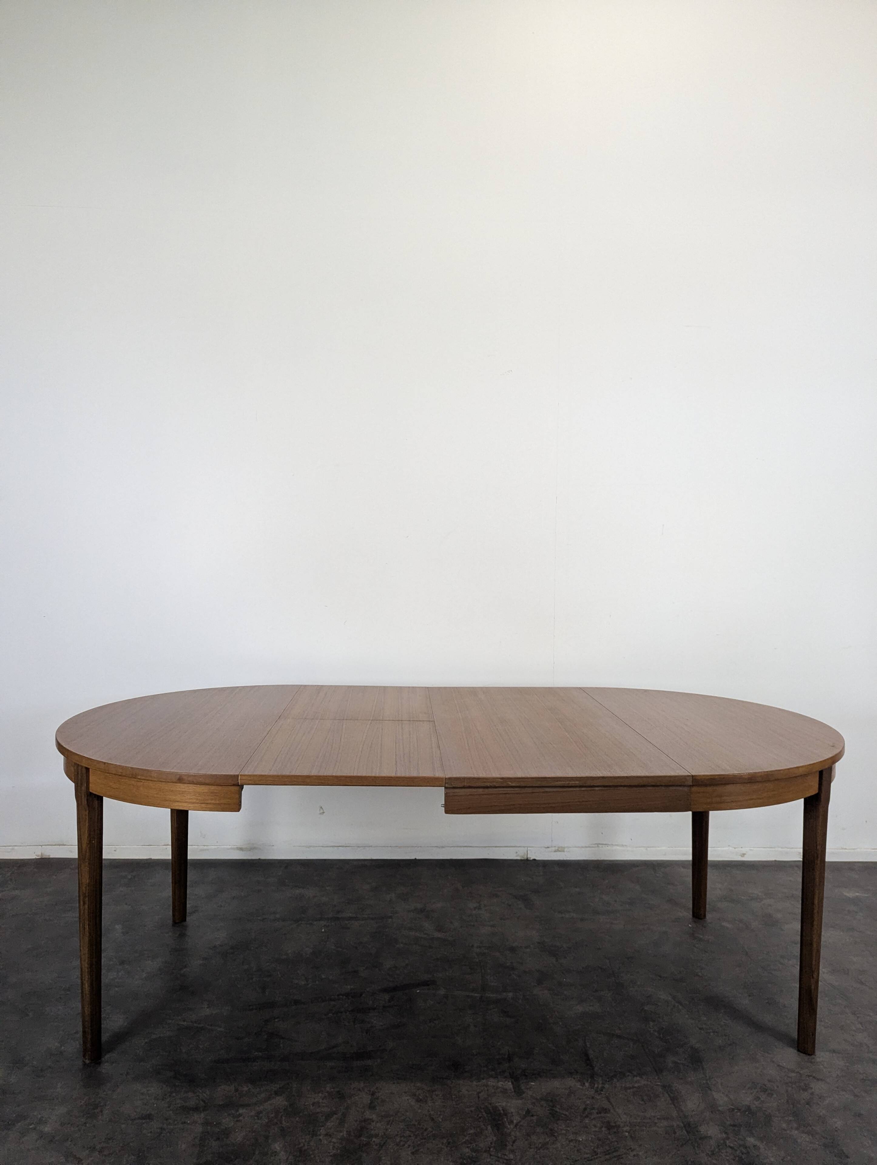 Scandinavian table in teak