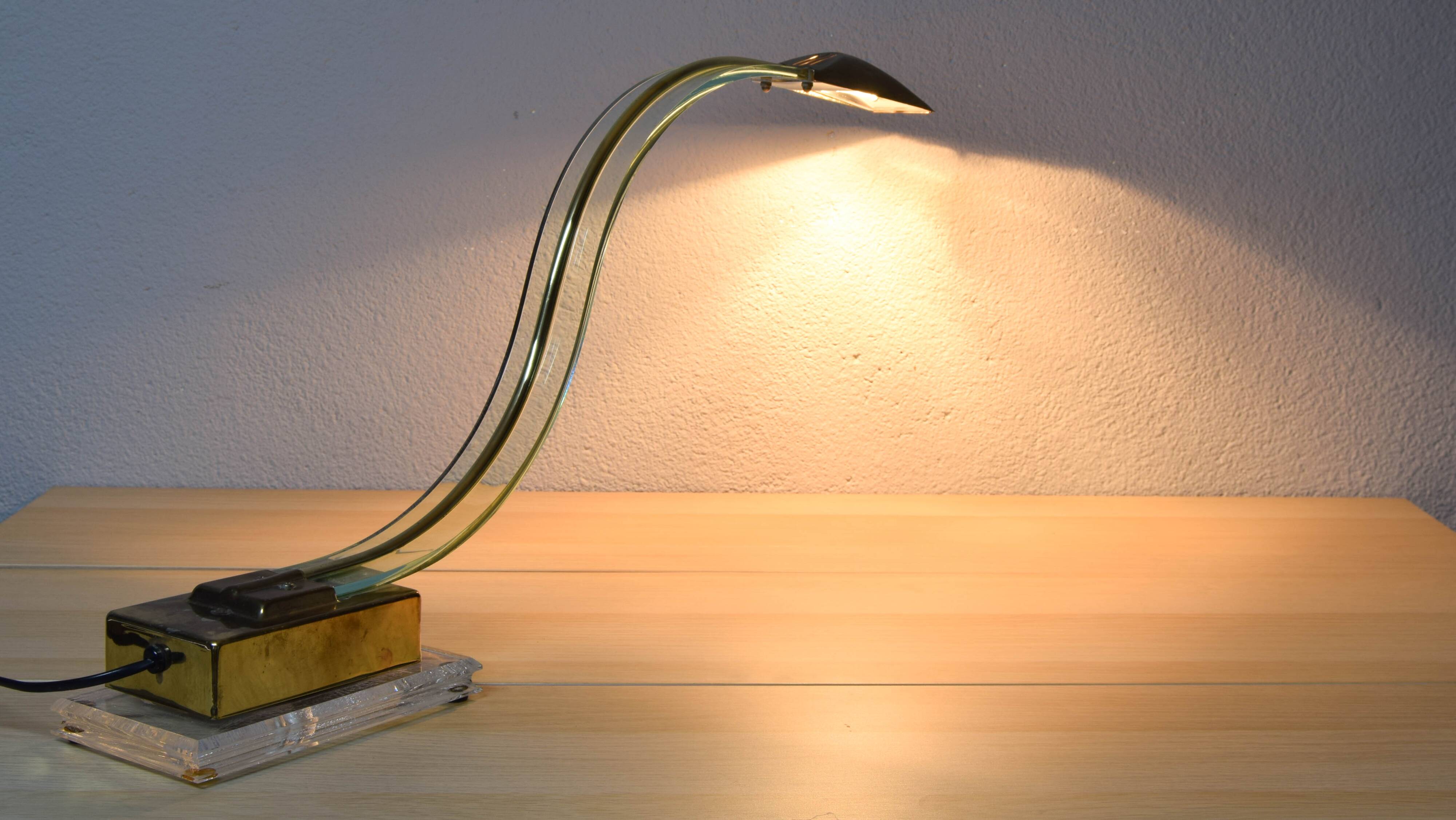 Mid Century Modern Lucite Serpent Table Lamp Cobra Brass