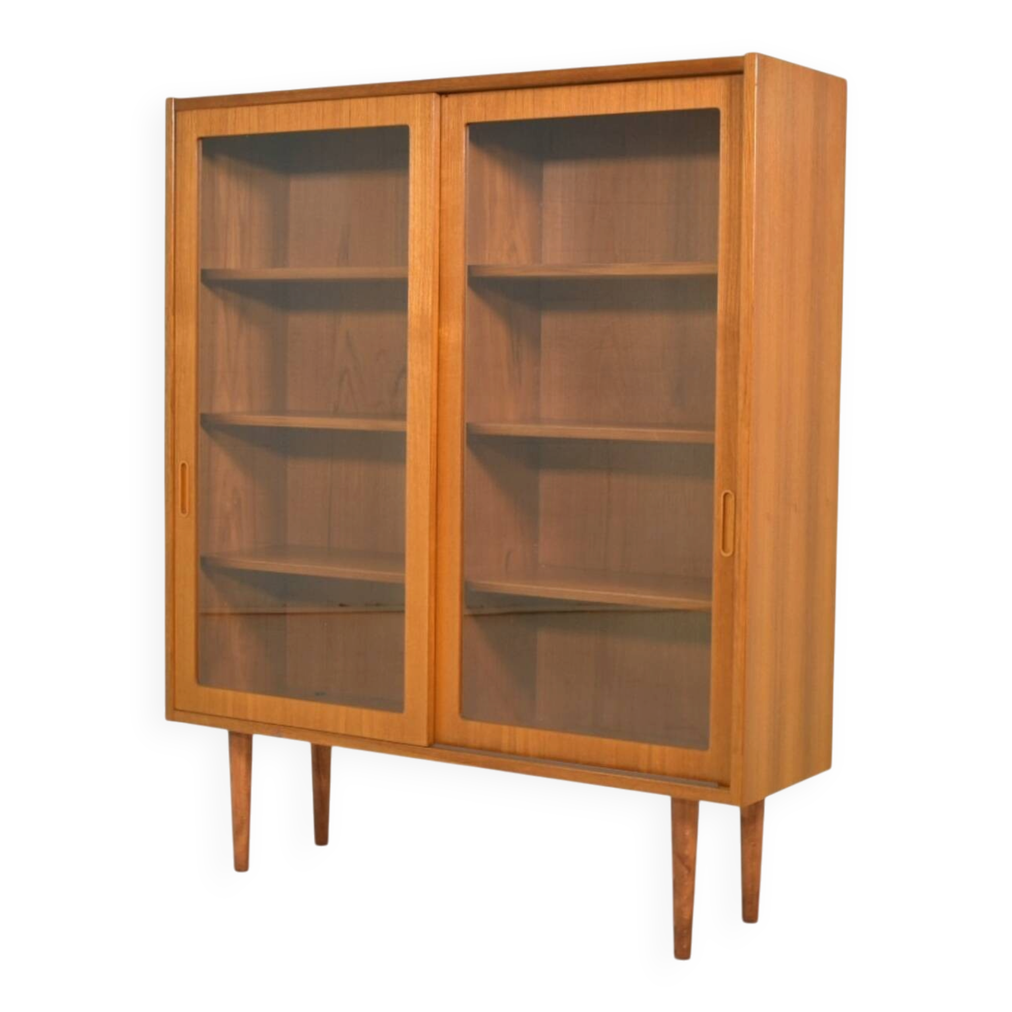 Showcase by Poul Hundevad 1960s skandinavian Teak Danish Highboard
