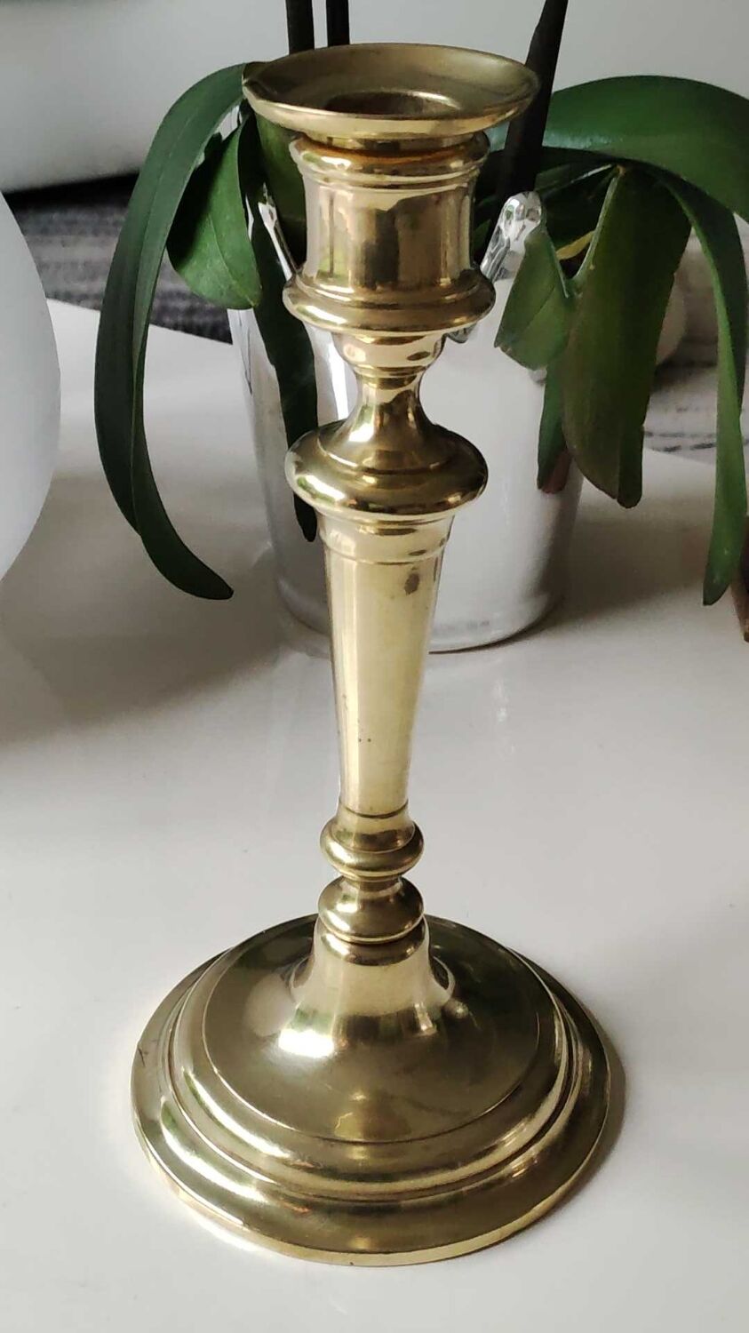 Antique torch candle holder, in polished brass, classic and refined