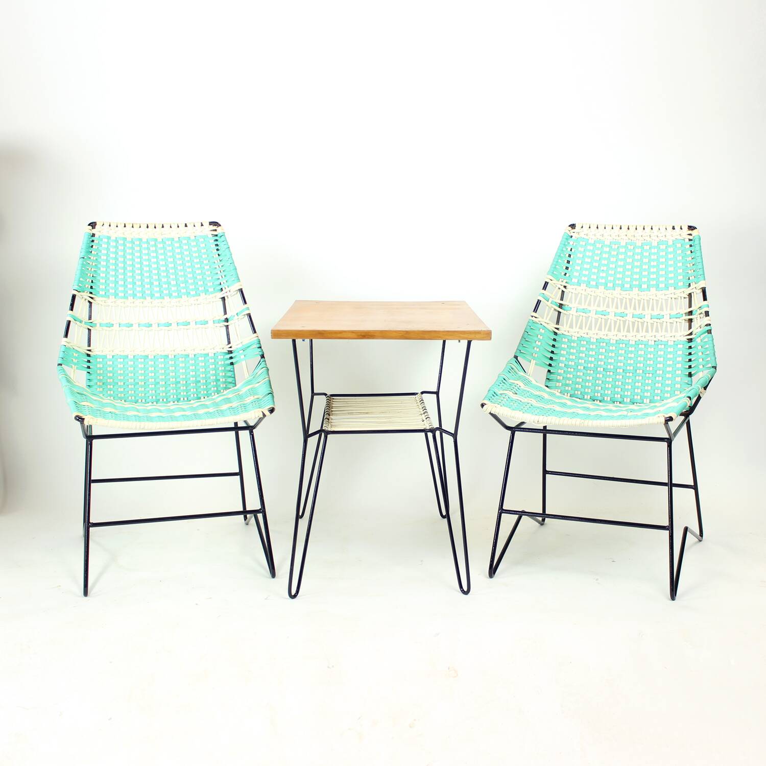 Ensemble de sièges d'extérieur du milieu du siècle, Tchécoslovaquie, années 1960