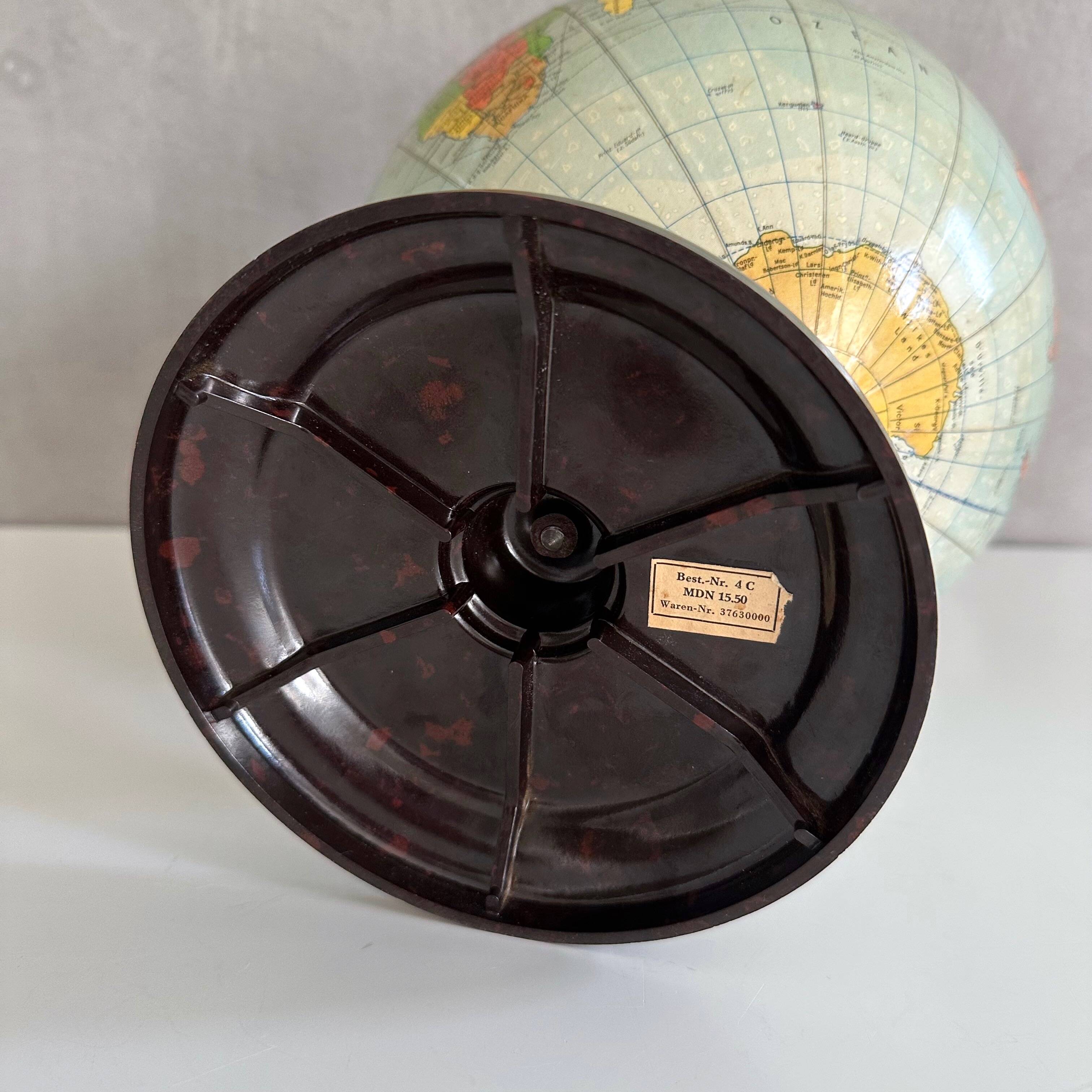 Mid-century globe by Paul Räths, political globe with bakelite base