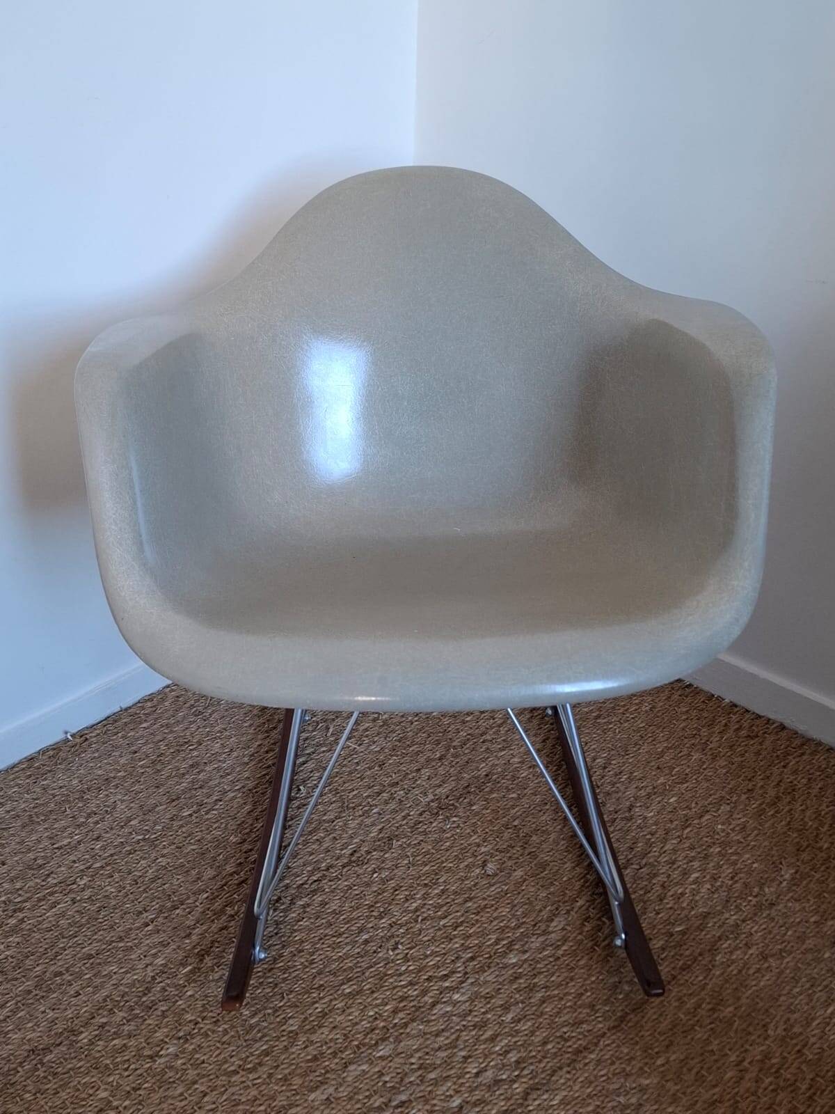 RAR armchair