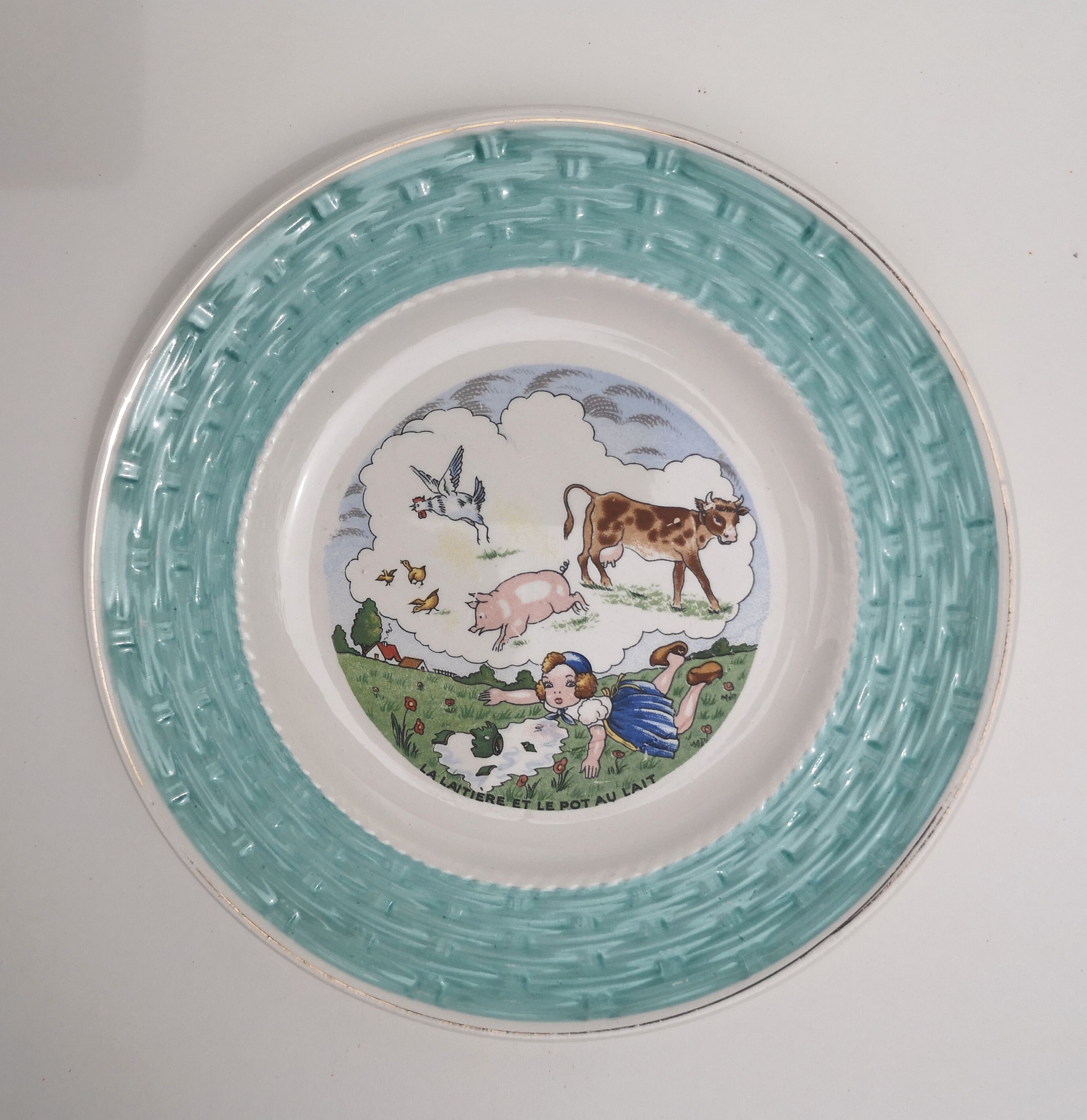 Dessert plates, old, talking theme Fables of the Fountain