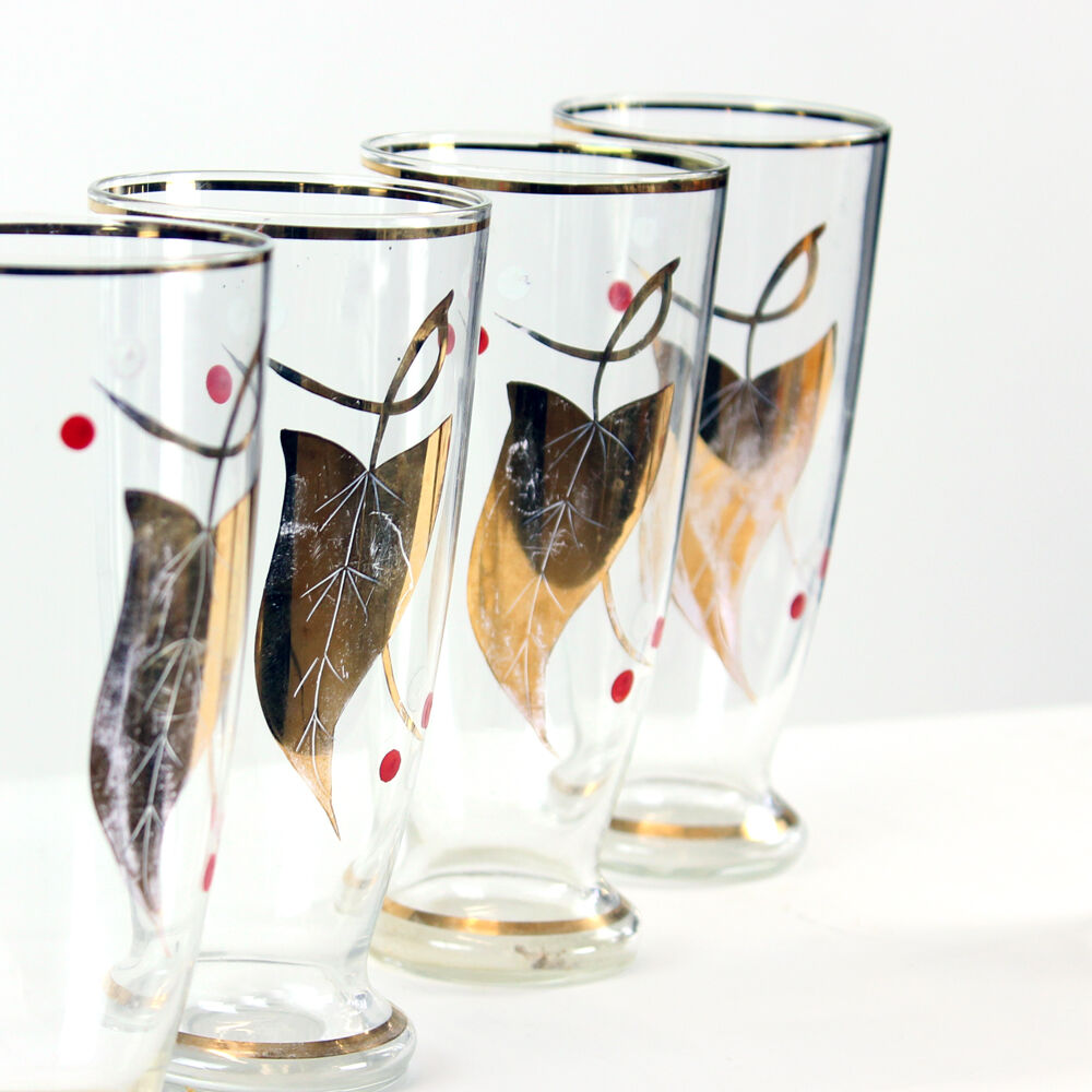 Midcentury set of jar & glasses with gold details, Czechoslovakia 1960s