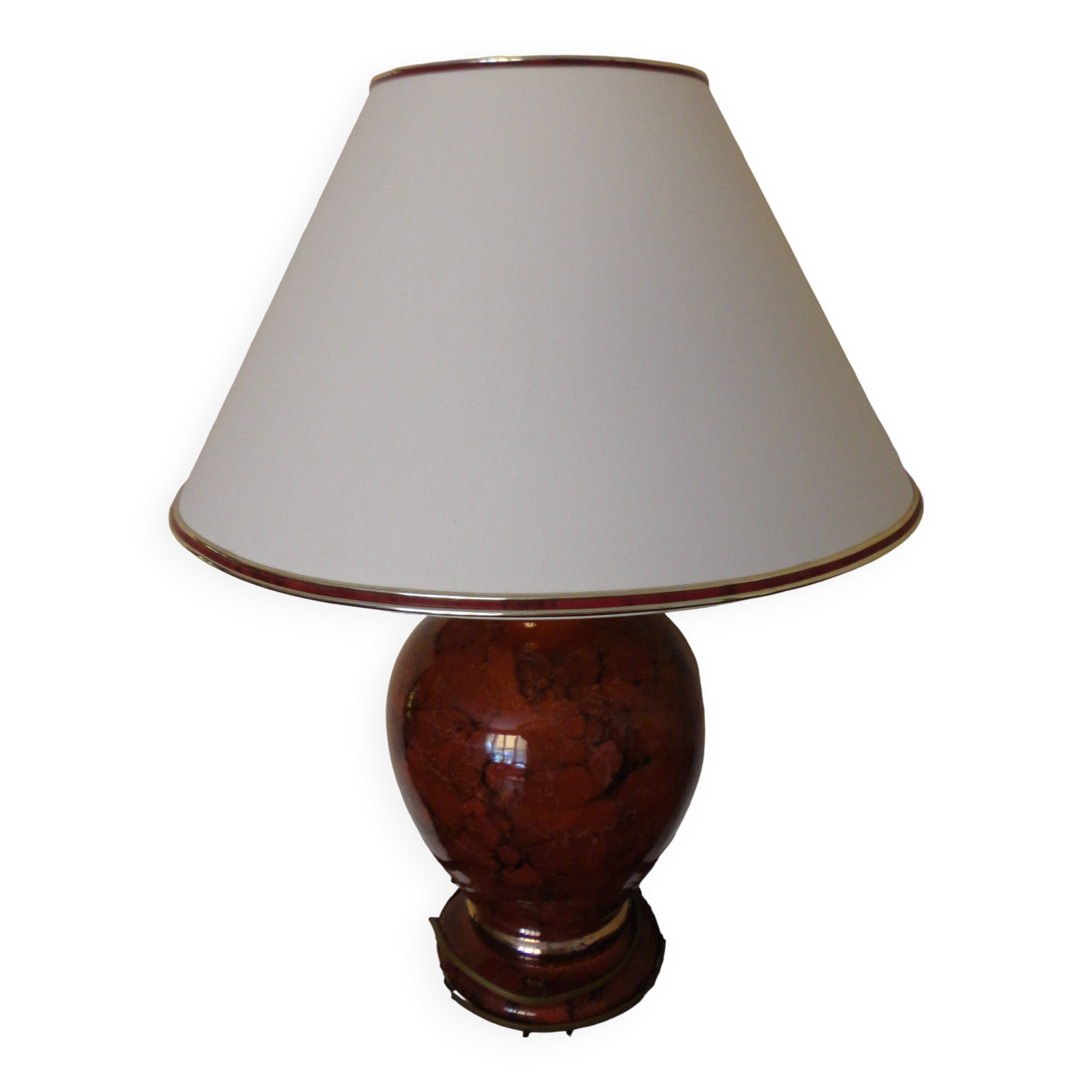 Pretty ceramic table lamp