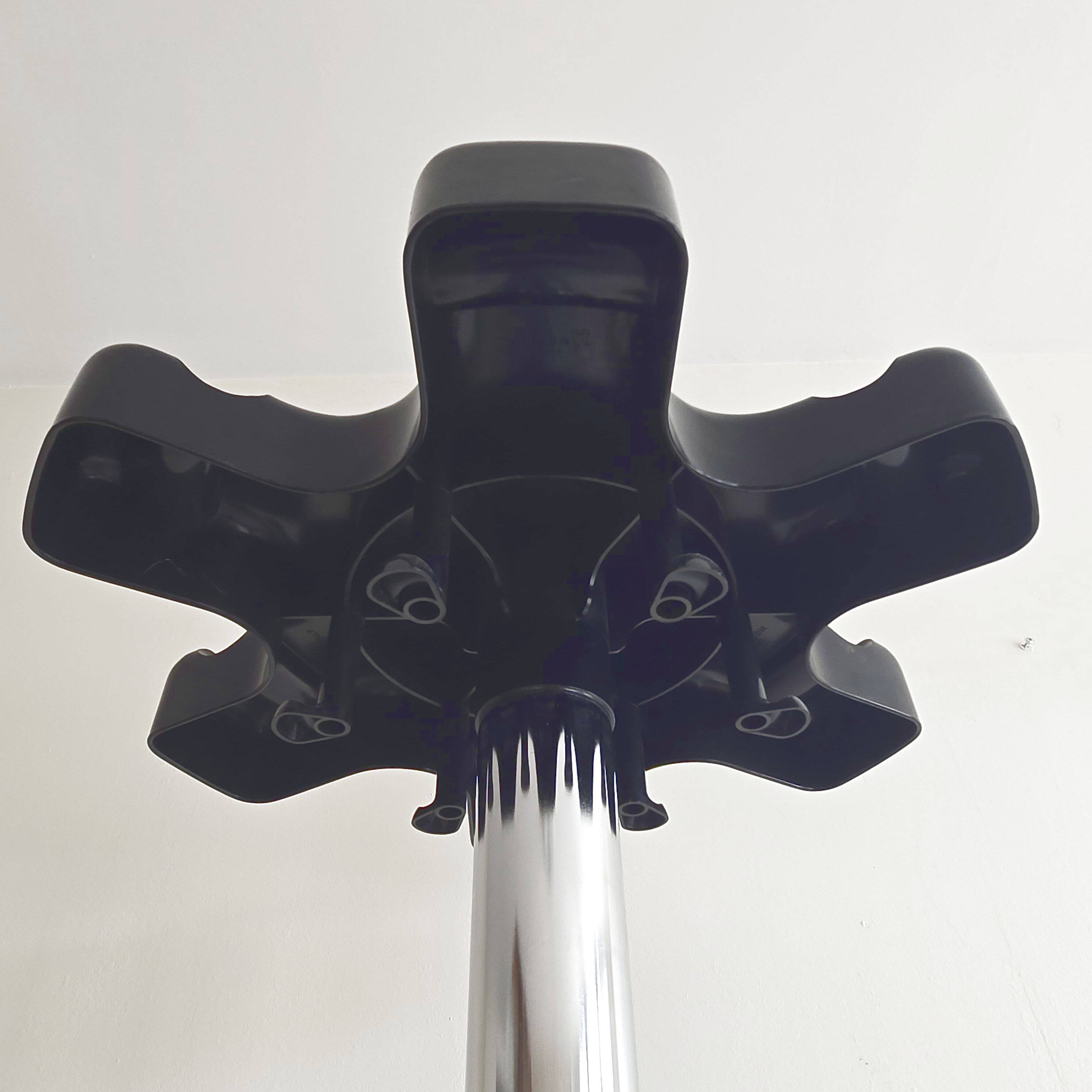 Velca 1970 vintage coat rack