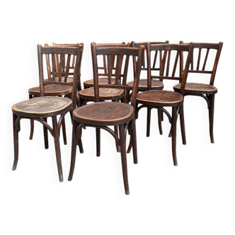 Suite of 9 bistro chairs from the early 20th century