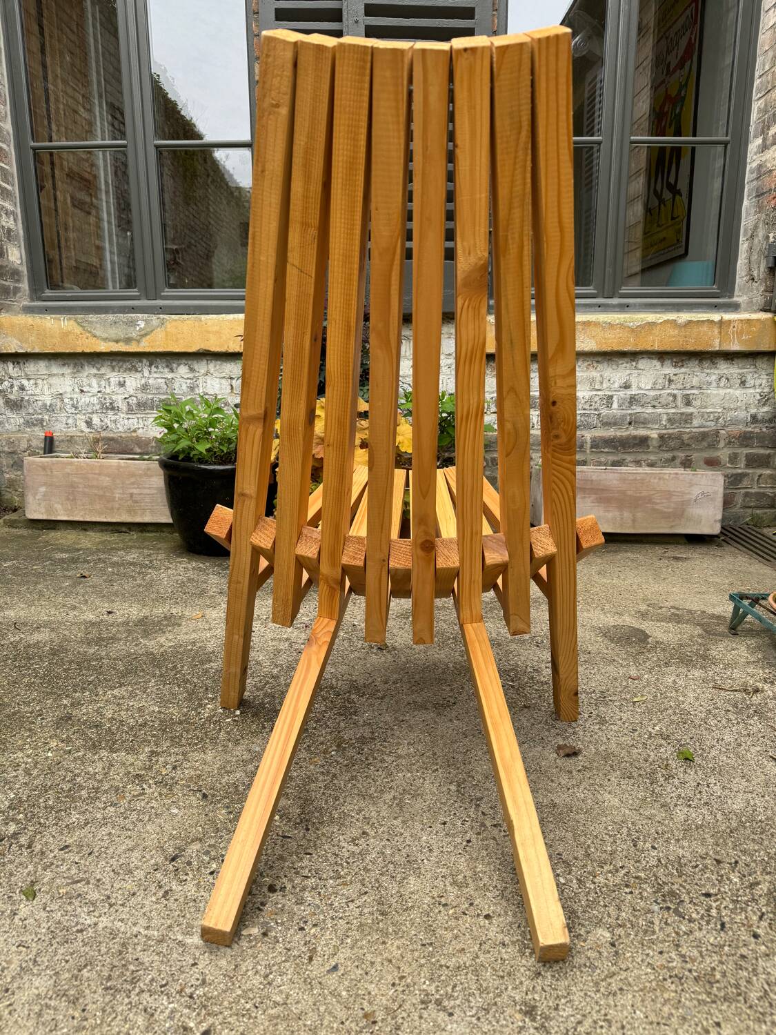 Solid wood folding patio garden armchair