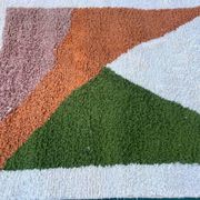 Handwoven wool Berber rug size 1.5/2.5 m