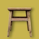 Rustic solid wood stool – brutalist spirit