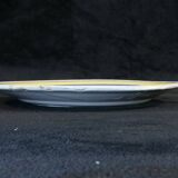 Assiette en faience hr quimper décor breton