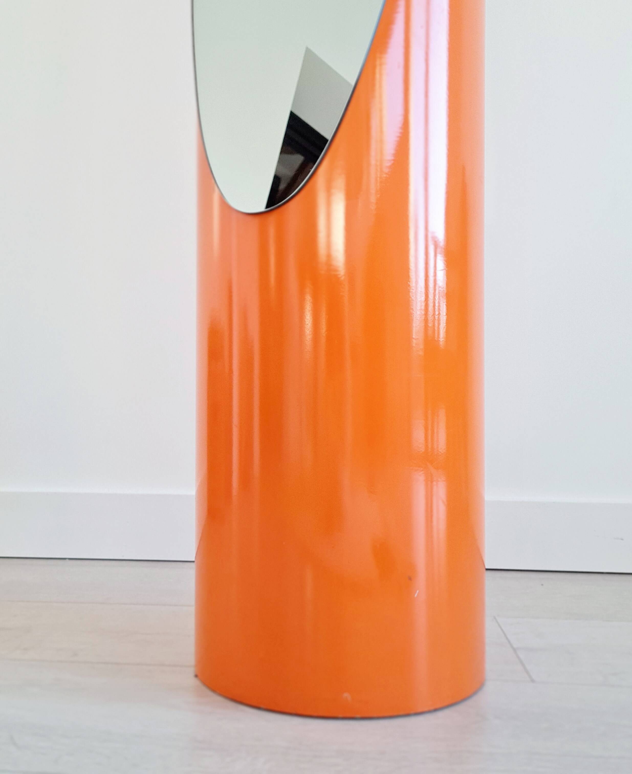 Orange psyche Lipstick Mirror - H 154