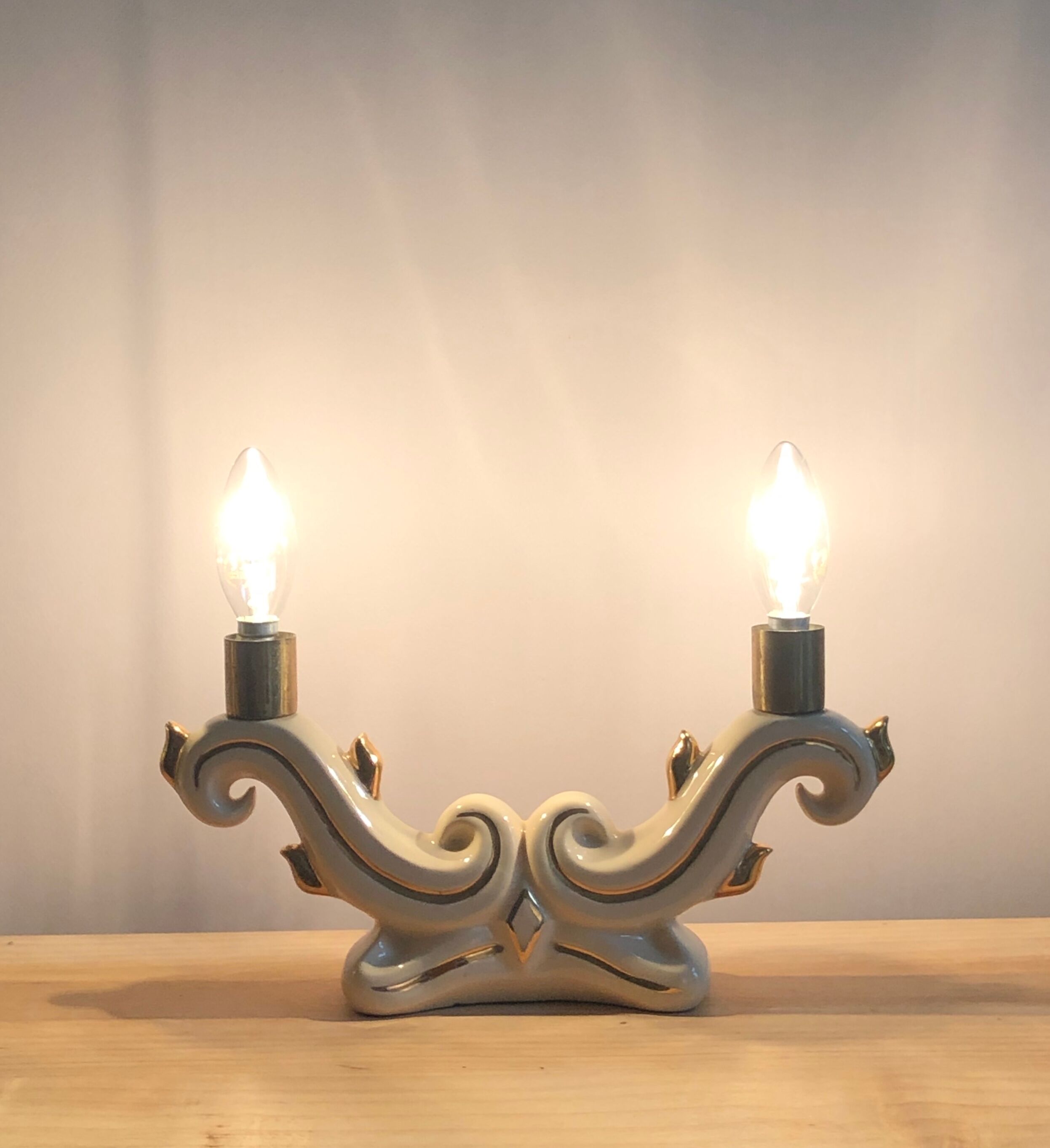 Ceramic candlestick lamp