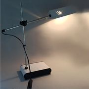 1970s original vintage white table lamp design by Veneta Lumi. Made in Italy